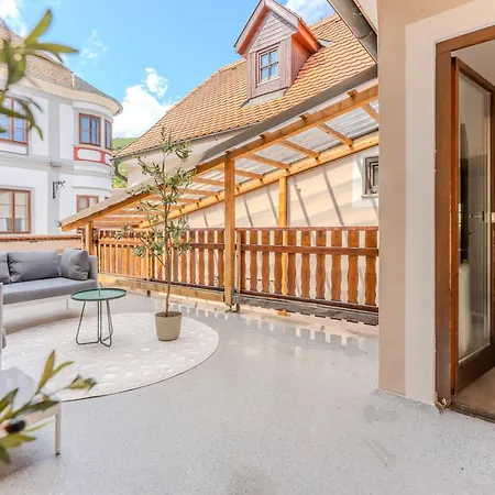 The Cozy Townhouse - Donaublick Spitz Villa Spitz an der Donau Room photo
